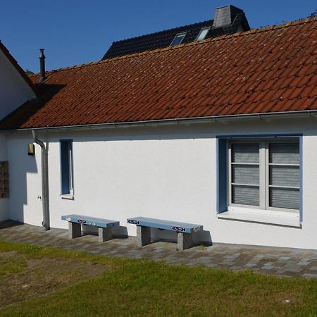 De Schwitzbamb Apartment Thiessow Exterior photo